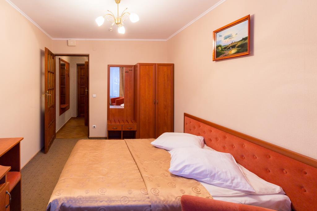 Stanislavsky Hotel Group Jaremtje Exteriör bild