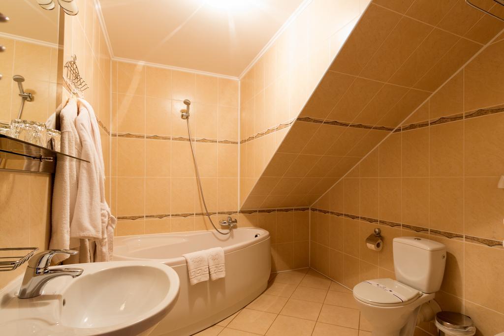 Stanislavsky Hotel Group Jaremtje Exteriör bild